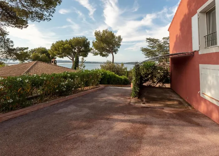 Mont Des Oiseaux By Interhome Hyères