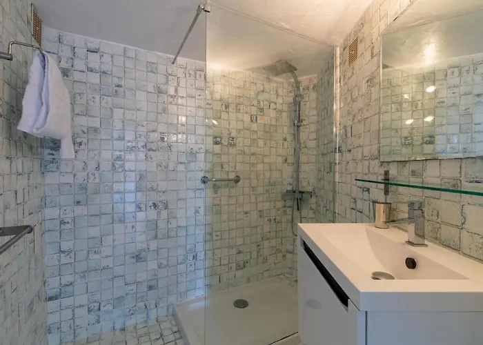 Mont Des Oiseaux By Interhome Appartamento Hyères